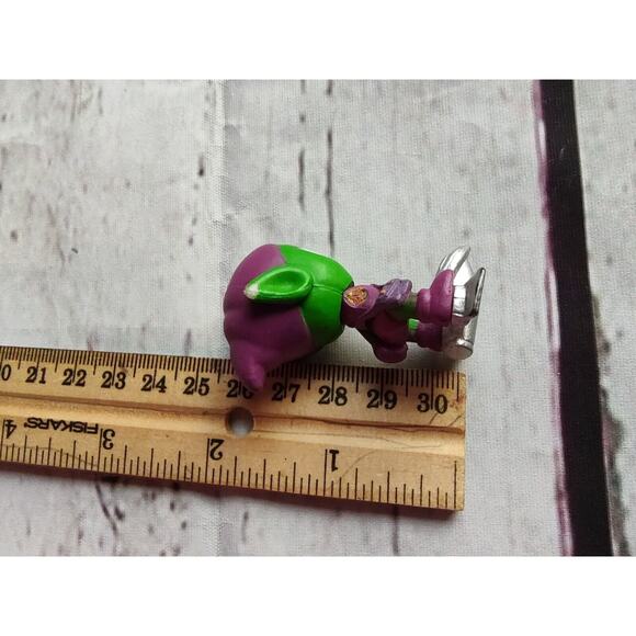 DC Universe Green Goblin Miniature Figure - Picture 4 of 5